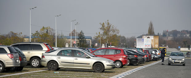 Панчево: Паркинг 50 одсто јефтинији
